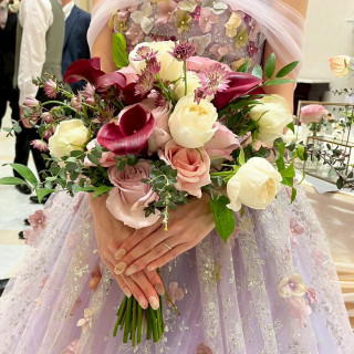 ドレスに合う装花デザインを提案いただきました