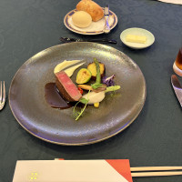 肉料理です