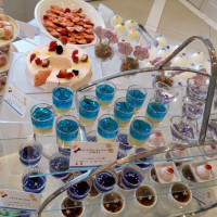 ドナルド&デイジーをイメージしたデザートビュッフェ。