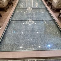 煌びやかなバージンロード