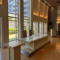 シンプルな新郎新婦席