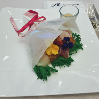 ブーケに入った前菜