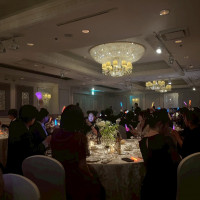 お色直し入場の演出（暗くしてペンライト）