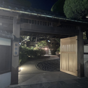 シンボルである入り口の門です。|724933さんのTHE GARDEN PLACE SOSHUEN（ザ・ガーデン・プレイス 蘇州園）の写真(2286946)