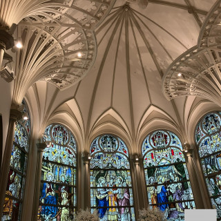 チャペルのステンドグラス