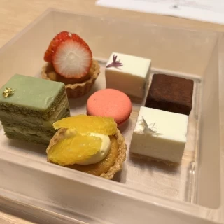 デザートビュッフェの一部