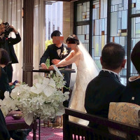 ウェディングドロップスの結婚証明書になるため、最後にはめ込む