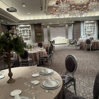 見学に行った際の披露宴会場です。