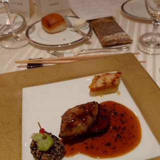 フィレ肉とフォアグラ