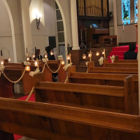 チャペルの椅子