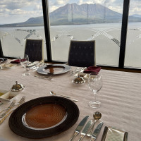 披露宴会場からの眺めは桜島全体が見渡せて最高でした。