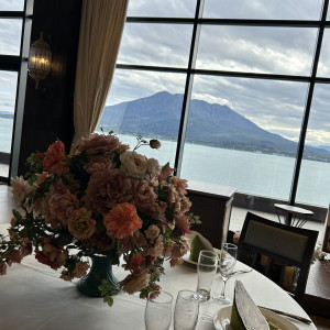 桜島がとても綺麗に見えて、会に花を添えてくれる感じがします。|725920さんのTHE BAYSUITE SAKURAJIMA TERRACE（ザベイスイートサクラジマテラス）の写真(2324150)