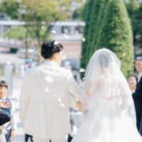 フラワーシャワーの様子