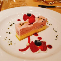 2種類のコースのうちのひとつのデザートです。