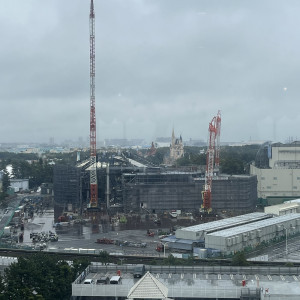 披露宴会場から見えるディズニーランド側の景色|726513さんの東京ベイ舞浜ホテル ファーストリゾートの写真(2301609)