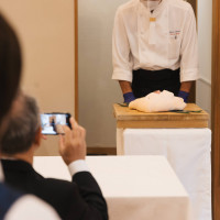 鯛の塩釜焼き