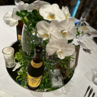 ゲストテーブル装花は定額プランのもの