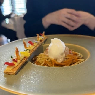 追加料金のかかるメニューを試食させてもらいました。
