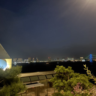 披露宴会場からテラスに出れた。