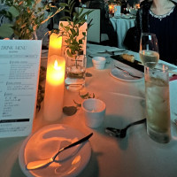 暗くなったときのテーブル