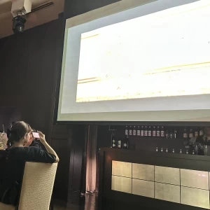 プロフィールムービーは2箇所、両サイドに|727346さんのセンティール・ラ・セゾン 岐阜の写真(2509039)