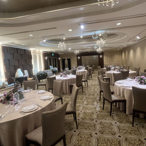 小ぶりなシャンデリアが可愛いです|727465さんのパレスホテル大宮（Palace Hotel Omiya）の写真(2323056)