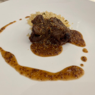 メンイの肉料理