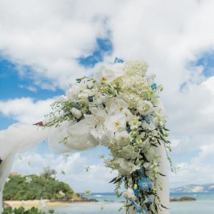 ガーデン挙式なので、装花が重要|727593さんのハレクラニ沖縄の写真(2305917)