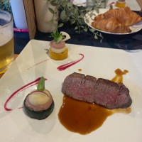 メインのお肉料理