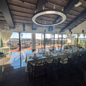 披露宴会場です。レトロな雰囲気でかわいかったです。|728633さんのアルモニーヴィラ オージャルダン/テイクアンドギヴ・ニーズウェディングの写真(2574241)