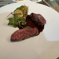 メイン肉料理