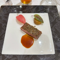 メインの肉料理