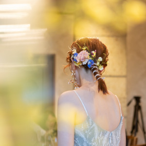 お色直しは生花のヘアアレンジをお願いしました|729897さんのザ・ガーデンオリエンタル・大阪の写真(2323385)
