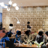 待合ラウンジ