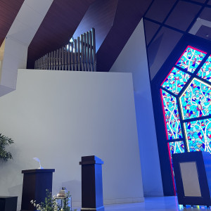 チャペルムービーを流した場所|730521さんのウエディングパルコ アルジェントの写真(2553078)