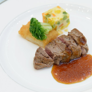 当日はお肉をカットしてありました。