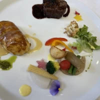 こちらは、お魚料理のプレート