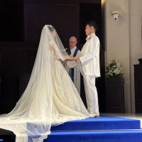 結婚式のチャペルのシーンです。