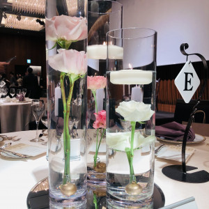 ゲストテーブル水中花|731147さんの東京會舘の写真(2539632)