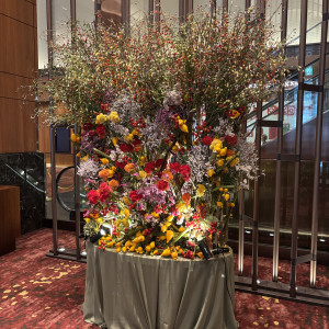 ロビーの装花|731147さんの東京會舘の写真(2539711)