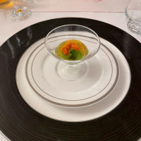 アミューズ・ブーシュのジュレ。口当たりがとっても良いです。