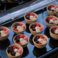 デザートビュッフェ