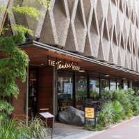 格子状の壁が素敵な雰囲気を演出してくれます