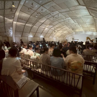 ベールに包まれるようなチャペル