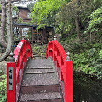 日本庭園をイメージするお庭です