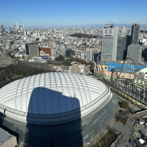 披露宴会場「シリウス」のための待合室から見える景色|731784さんの東京ドームホテルの写真(2355490)