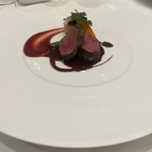 メインの牛フィレ肉|731822さんのオーベルジュ・ド・リル トーキョー(ひらまつウエディング)の写真(2374763)