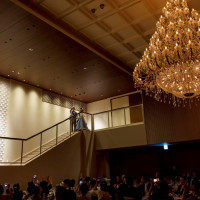 お色直し階段入場