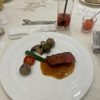 式で提供した肉料理