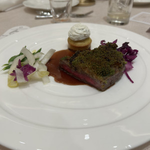 試食会で食べた肉料理|732133さんのアクアテラス迎賓館（大津）/テイクアンドギヴ・ニーズウェディングの写真(2459409)